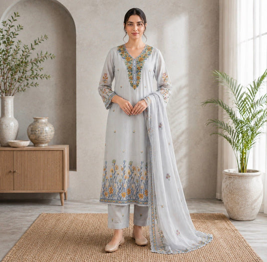 Light Grey Jhamdhani H/L Suite
